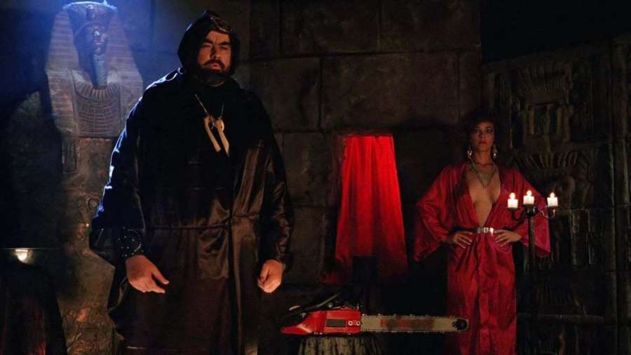 Hollywood Chainsaw Hookers (1988) 1